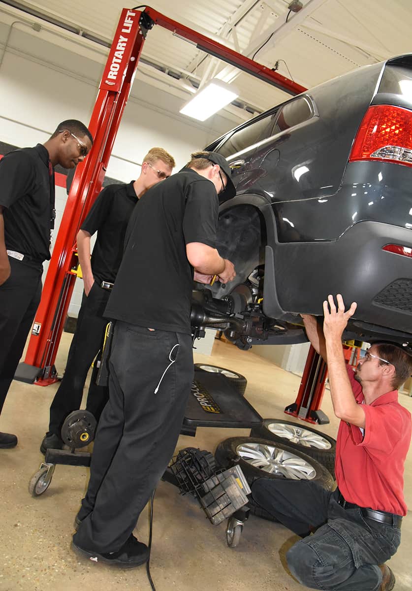 SGTC Automotive Maintenance students can now qualify for additional funding.