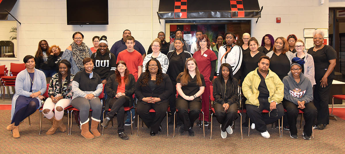 – Nearly 30 SGTC students attended the “study session” to learn study tips and stress management skills.