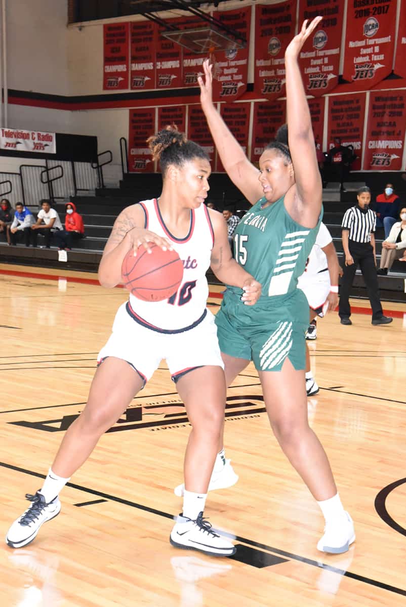 NIya McGuire (40) led the Lady Jets in scoring against East Georgia.