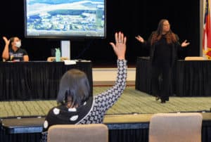 SGTC Psychology Instructor Dr. Michelle Williams-Seay facilitates a workshop with SGTC students on the topic of stress management.