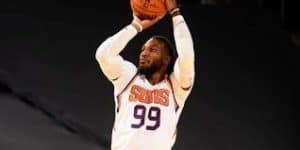 Jae Crowder now plays for the Phoenix Suns.