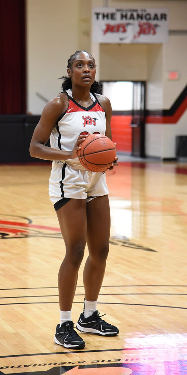 Maeva Fotsa, 22, was the top scorer for the Lady Jets with 17 points and she led the team in rebounding with 17 for a double-double night.
