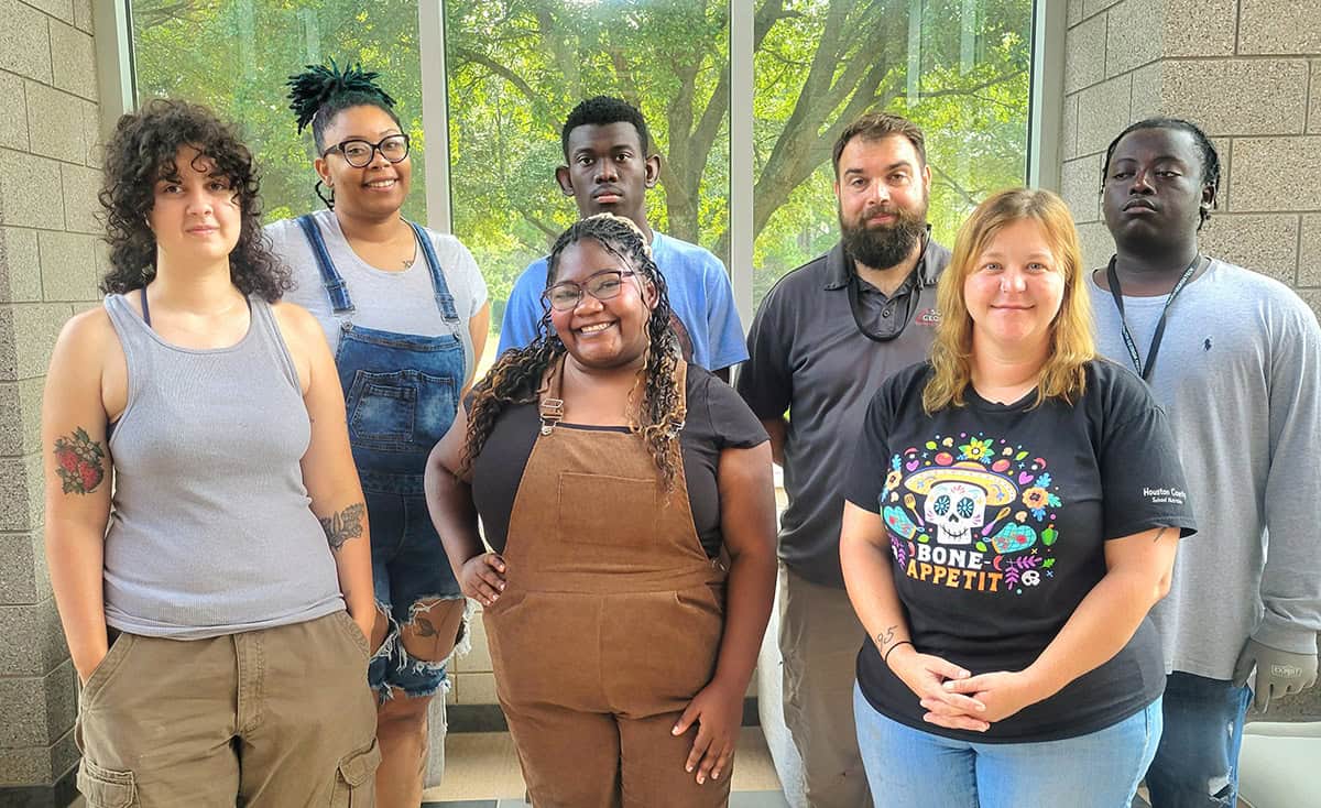 SGTC Horticulture Instructor Brandon Gross (back row second from right) is shown above with some of his students that took advantage of the Resume Writing workshop hosted by SGTC Career Services Director Cynthia Carter.