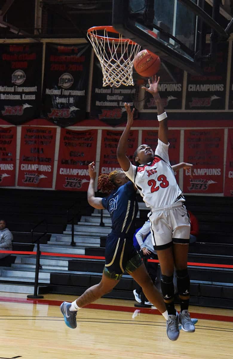 Jamiah Gregory, 23, led the Lady Jets against Albany Tech with 17 points and also had 16 points in the match-up against Chipola.